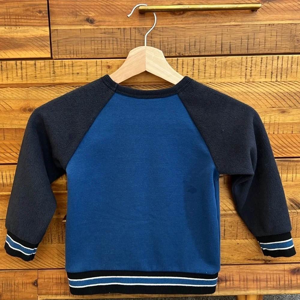 OshKosh Genuine Kids Eye Spy Sweatshirt 👀